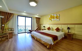 Ruby Hotel